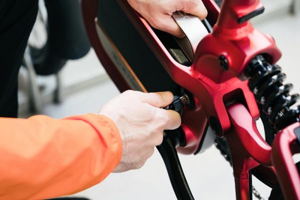 Los secretos del mantenimiento preventivo de bicicletas eléctricas: la guía definitiva del taller Bikearea en Salamanca
